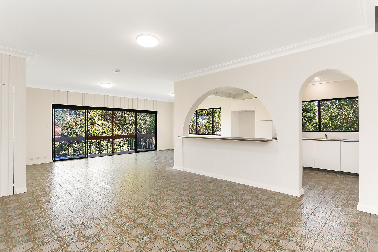 143 Burwood Road, 143 Burwood Road - Thumbnail 2