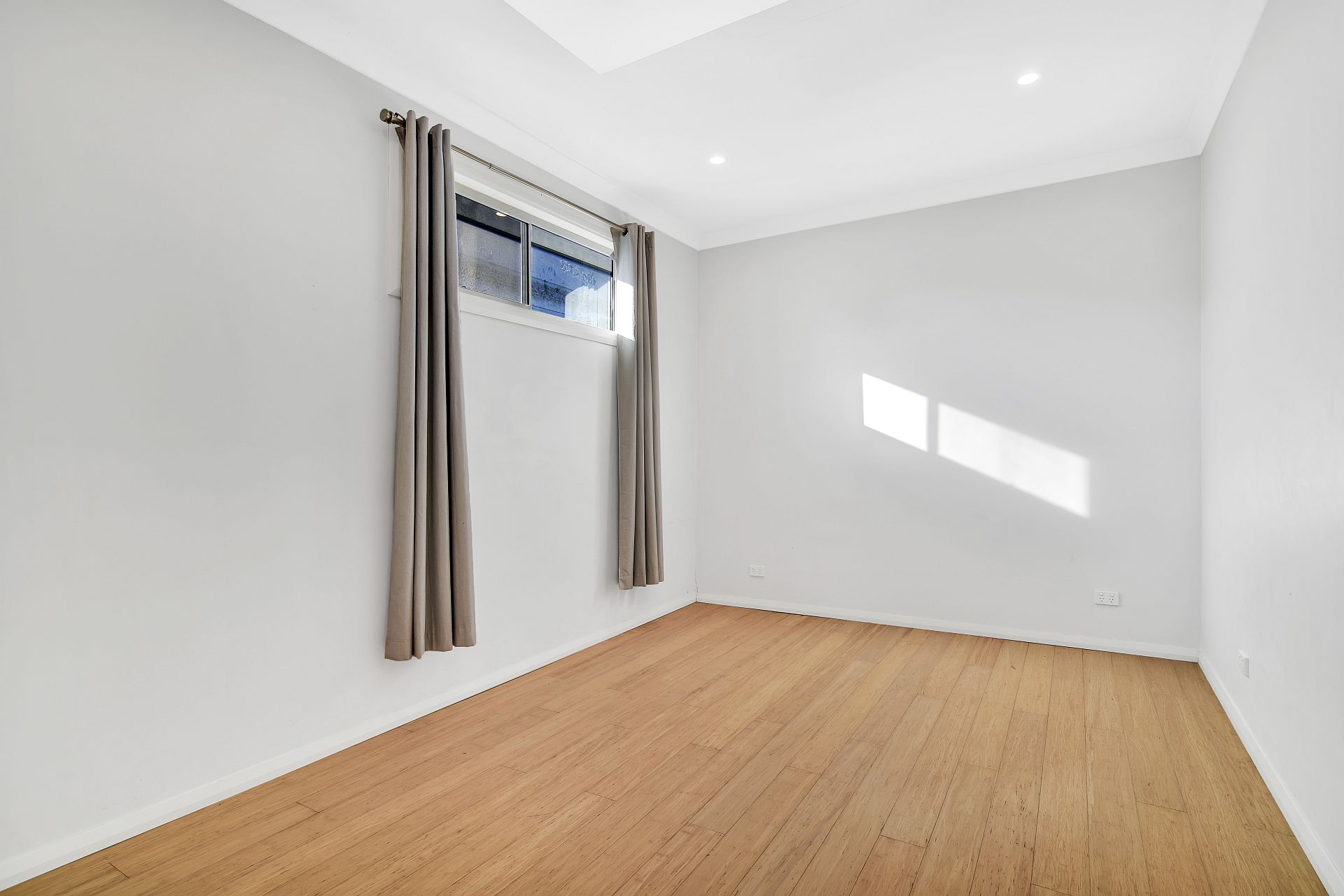 74 Woodbine Street, Yagoona, Yagoona - Thumbnail 6