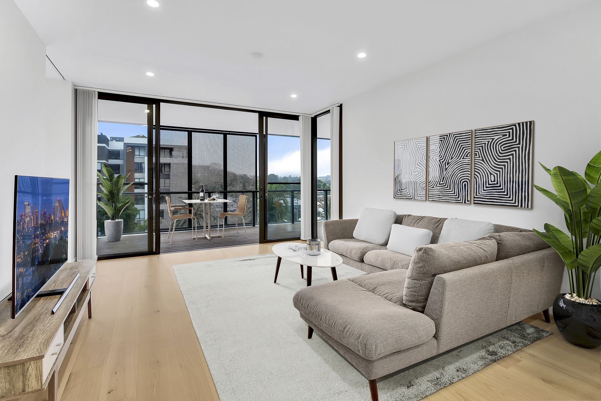 304N/2 Lardelli Drive, Ryde, Ryde - Thumbnail 2