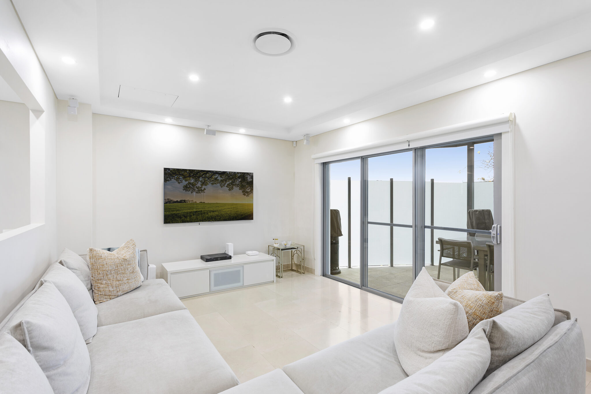 22 Regency Court, Oatlands, Oatlands - Thumbnail 5