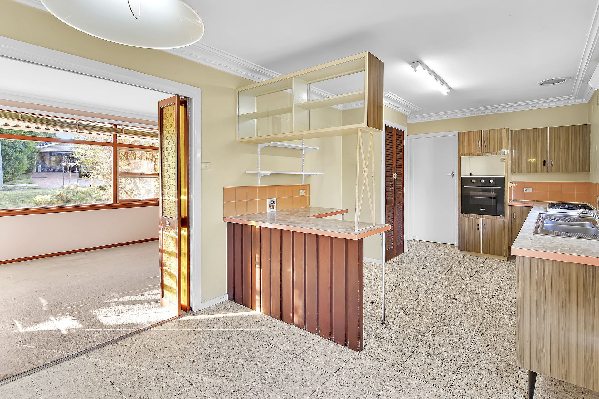 12 Tulong Avenue, Oatlands, Oatlands - Thumbnail 3